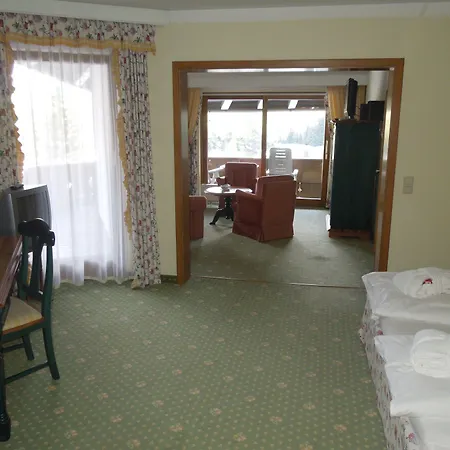 Отель Bergresort Seefeld