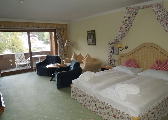 Отель Bergresort Seefeld 4*