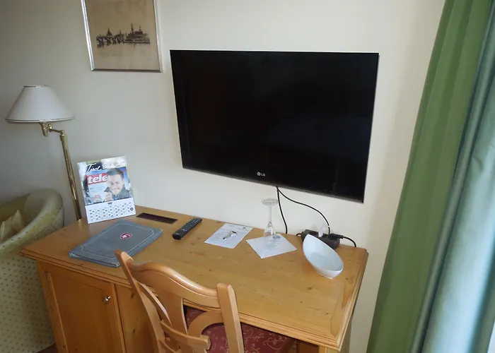 酒店 伯格瑞斯特泽费尔德酒店 4*