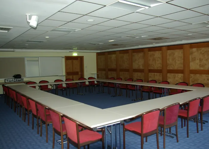 伯格瑞斯特泽费尔德酒店