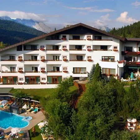 Hotel Bergresort Seefeld 4*